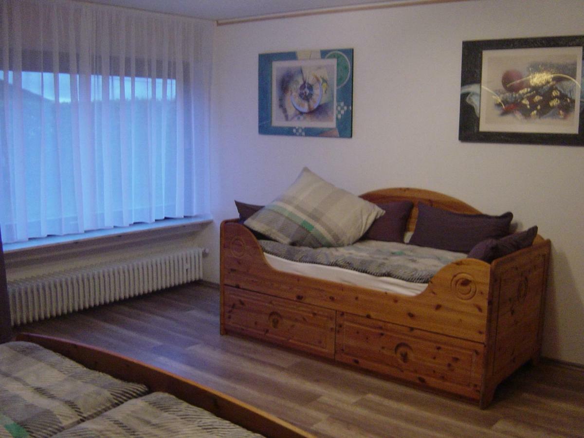 Haus Am Wald Apartment Hillscheid Екстериор снимка
